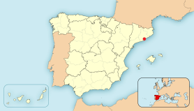 Met een rode stip is aangegeven waar zich de stad Barcelona bevindt in Spanje, namelijk in het noordoostelijke deel van het land.